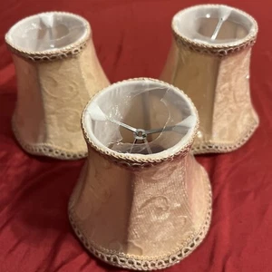 Mid Century Modern Tan Doily Like Fabric Pattern Mini Lamp Shade Lot Of 3 NEW - Picture 1 of 18