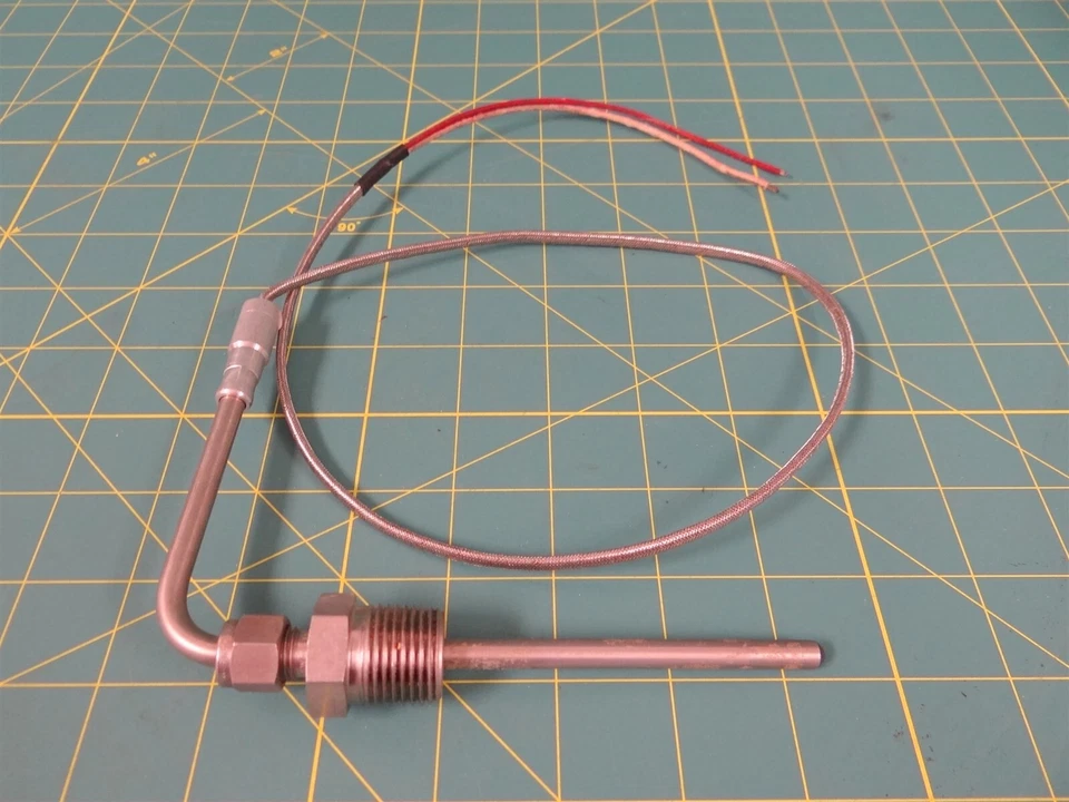 General Motors 8389798 Immersion Thermocouple NSN 6685-00-930-1769 *USED* - Image 1 of 4