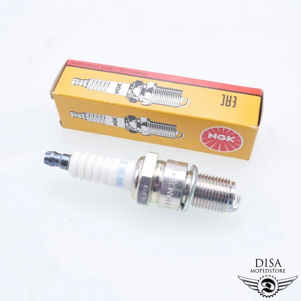 NGK BR9ES Zündkerze für Piaggio Vespa Yamaha Aprilia Gilera Derbi MBK Peugeot - Bild 1 von 1