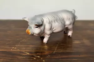 Vintage kleine feine Keramik Schwein Figur französisches Sammlerstück 6 cm lang 3 cm hoch UK - Bild 1 von 11