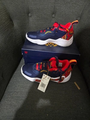 Adidas D.O.N. ISSUE 3 Boys Shoes Size 6, Color: Navy/Red - Image 1 of 4