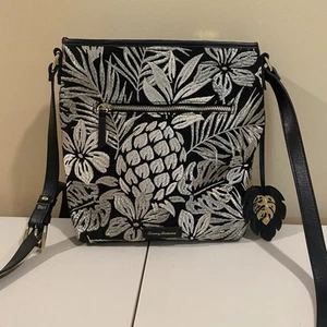 Tommy Bahama Women’s Embroidered Pineapple Patch Crossbody Multi Pockets Purse. - Picture 1 of 14