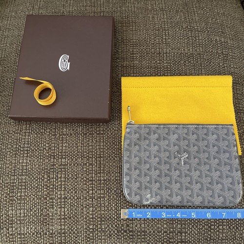 Goyard Pochette Sénat Grigio Colore PM