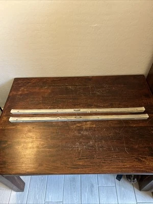 2 CUERPO DE PESCADOR GM UMBRAL DE PUERTA PLACA DE DESGASTE MOLDURA PAR MARCA O MODELO DESCONOCIDO Foto 1 de 4