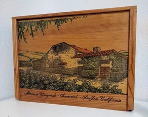 Cassa da vino vintage Mirassou Vineyards in legno dipinto top pubblicitario San Jose, CA 14” x 10” - Foto 1 di 5