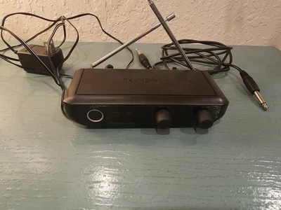 Vintage Radio Shack FM Wireless Microphone Receiver W/Mic Line & Power Cord-Very - Image 1 of 4