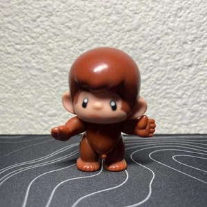 Muñecas de colección Whittle Wee Wee Boys Mono años 80 similares al juguete de broma Tinkle Tots - Imagen 1 de 3