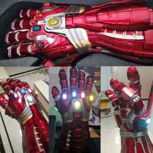 EN STOCK 1/1 Hulk Infinity Guantelete Metal Portátil Iron Man Estatuilla Cosplay - Imagen 1 de 12