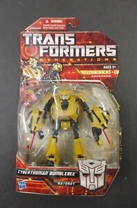TRANSFORMERS 2010 GENERATIONS CYBERTRONIAN BUMBLEBEE COMPLETE IN PACKAGE  BQ3