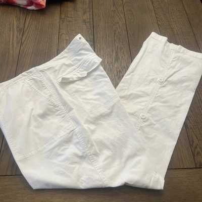 Pantalones cargo enrollables recortados blancos talla 16 para mujer de Faded Glory, bolsillos grandes Foto 1 de 4