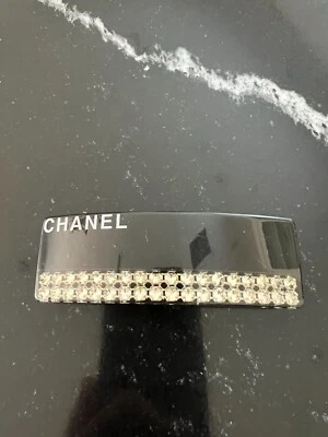 Gorgeous Authentic Chanel Black Barrette Hair Clip Rhinestone 05P - Image 1 of 4