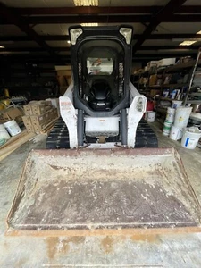 2016 BOBCAT T650 - HAND / FOOT CONTROLS- NO DEF- GREAT TRACKS -LOW HOURS - Picture 1 of 8