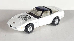 Hot Wheels loose 1988 C4 Corvette Central white 35th Anniversary Real Riders - Picture 1 of 2