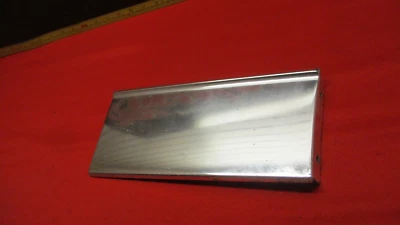 1981-1986 MONTE CARLO FRONT QUARTER MOLDING LEFT SIDE - Image 1 of 4