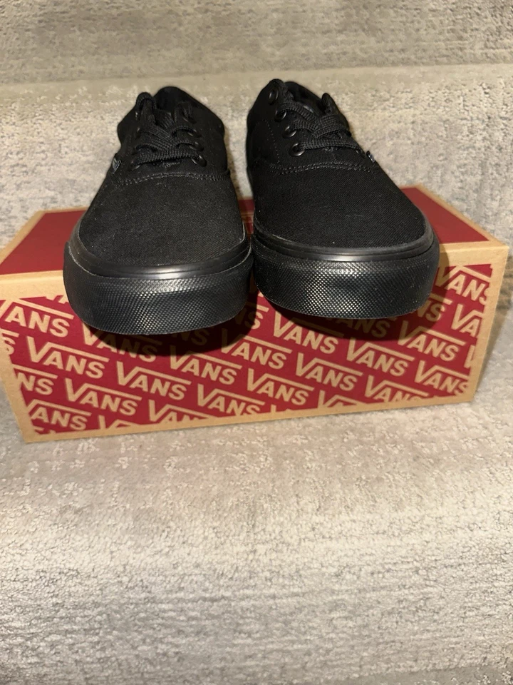 Vans Doheny Women's Shoes Black on Black Canvas Size 6