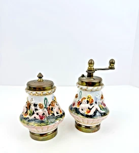 Capodimonte Italy Stamp Porcelain & Brass Saltshaker Pepper Mill Cherubs Vintage - Picture 1 of 5