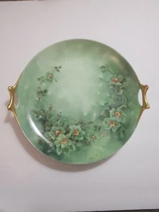 Plato redondo floral vintage HR Bavaria verde con asas doradas pintado a mano  - Imagen 1 de 9