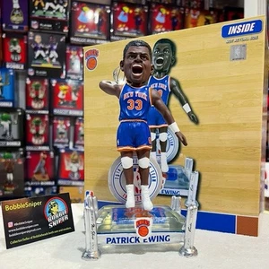 PATRICK EWING New York Knicks Legend 75° anniversario MSG NBA Bobblehead - Foto 1 di 7