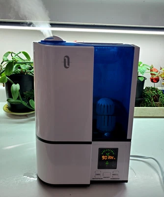 TaoTronics Ultrasonic Humidifier, Model: TT-AH001 4L ,White, LED Display, TESTED - Image 1 of 4
