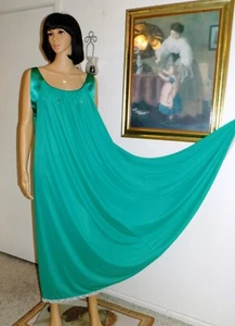 LUCIE ANN VTG Nylon EMERALD GREEN Satin Banded Sleeve Long Nightgown size Large - Picture 1 of 8