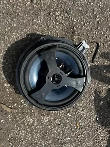 GENUINE FORD FIESTA MK7 SONY REAR DOOR SPEAKER AA6T 18808 GA 08-17 - Picture 1 of 2