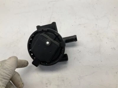 14-19 Porsche 911 Vapor Canister Purge Valve Q - Image 1 of 4