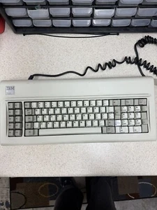 IBM Model F XT 83 Key Buckling Spring Clicky Keyboard 1801449 Note Selling as it - Picture 1 of 10