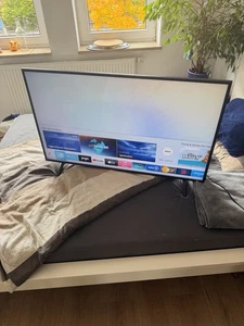 Samsung UE43RU7179 43 Zoll 4K UHD Smart TV – HDR, WLAN, HDMI, Top Zustand - Bild 1 von 7