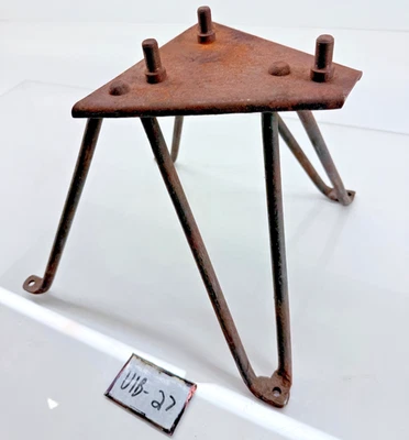 RARO OEM 1946-1964 CAMIONETA PICKUP WILLYS JEEP SOPORTE DE MONTAJE DE NEUMÁTICO DE REPUESTO U1B-27 Foto 1 de 4