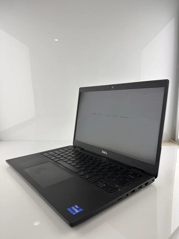 Dell Latitude 3420 Intel Core i7-1165G7 @ 2.80GHz 16.0GB RAM 256GB SSD - Image 1 of 4