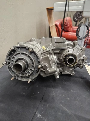 NP261HD TRANSFER CASE REMAN - Image 1 of 3