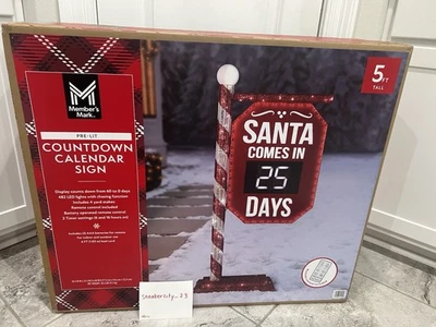 🔥 Member's Mark 5' Pre-Lit Santa Countdown Calendar New In Box Christmas 🎅🏼 - Image 1 of 4