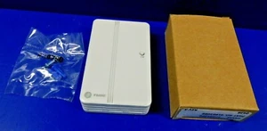 NEW Trane 41901089 Wall Mounted Thermostat THT01399 REV A - Picture 1 of 9