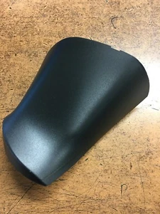 NUEVO FABRICANTE DE EQUIPOS ORIGINALES NISSAN 2015-2018 VERSA NOTE BORDE ESPEJO INFERIOR LADO DEL PASAJERO - Imagen 1 de 3