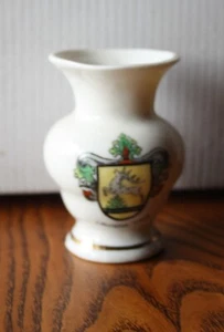 alte kleine Andenken Vase - LAUSCHA / Thüringen, Wappen - Souvenir - Bild 1 von 2