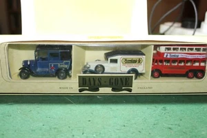 Lledo Days Gone Geschenkset Hamley's 3er Set Fahrzeuge - Bild 1 von 7