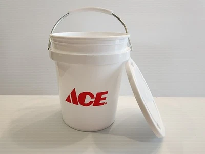 Ace Hardware Mini Bucket With Handle And Lid 0.5 Qt HTF - Image 1 of 2