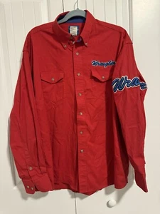 Wrangler Western Hemden Rodeo rot bestickt Herren XL Logo Spruch Taschen - Bild 1 von 4