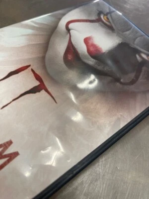 NEW LINE HOME ENTERTAINMENT STEPHEN KING - IT (FSE021372) - Image 1 of 4