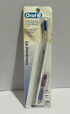 Kit de cepillo interdental Oral B vintage años 90 dos cepillos cónicos cilíndricos 1996 Foto 1 de 4
