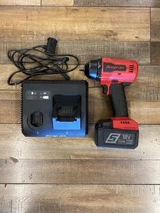 Snap-On CT9010, 18 VOLT BRUSHLESS, 3/8" CORDLESS IMPACT WRENCH TOOLS - Picture 1 of 8