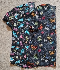 Cherokee Medical Uniforms Lot of 2 Short Sleeved Scrub Tops Women's Size 2XL - Picture 1 of 7