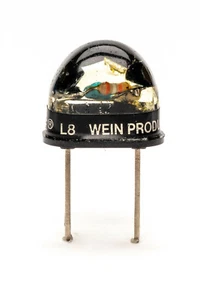 Wein W940050 L8 Micro Slave - Indoor Range 150 Feet for Remote Camera Strobe. - Picture 1 of 4