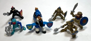 Vintage 1994 & 1995 Fisher Price Castle Five Knights & One Horse - Picture 1 of 7