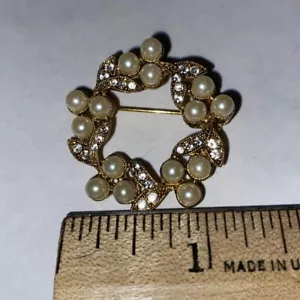 Spilla vintage strass finta perla spilla bellissime scintille - Foto 1 di 9