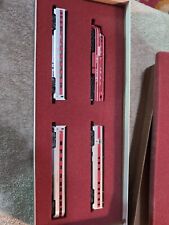 N Scale Con-Cor 8405 NH New Haven "The Cranberry" DL-109 Diesel Passenger Set