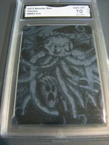 CTUHULHU 2013 MONSTER WAX LEGENDARY LOVECRAFT FOIL # MM3 GRADED 10 L@@@K - Picture 1 of 2