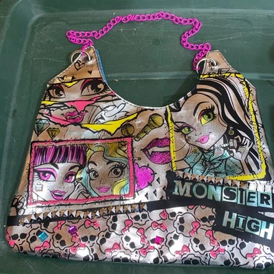 Bolso de mano Monster High plateado correa de cadena de metal rosa oficial Mattel 2016 Foto 1 de 3