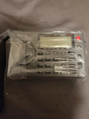 C. Crane CC Skywave Radio 2 AM, FM, onda corta, clima NOAA + alerta, VHF Foto 1 de 3