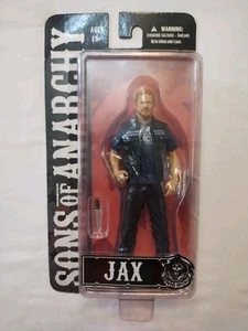 2014 Mezco Toyz Sons of Anarchy SOA - Jax Teller W/ Knife 6" Figure BRAND NEW - Picture 1 of 2
